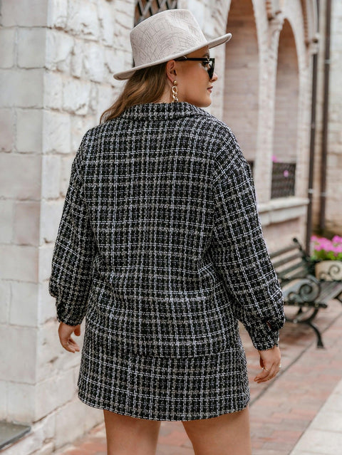 Black Plus Size Plaid Button Down Jacket